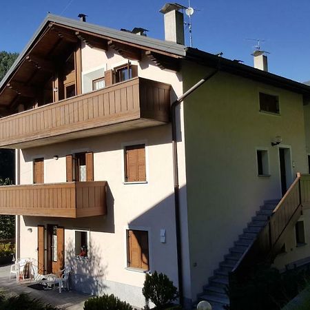 Ferienwohnung Casa Grazia Isolaccia Exterior foto