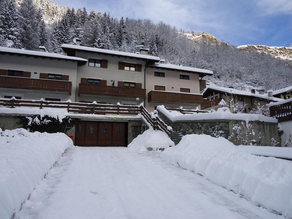 Ferienwohnung Casa Grazia Isolaccia Exterior foto