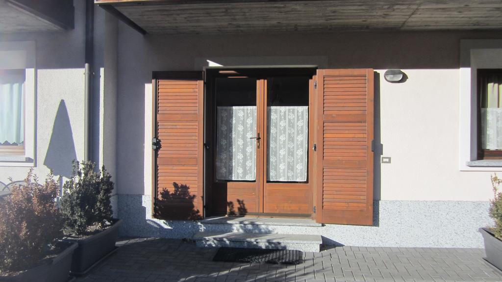 Ferienwohnung Casa Grazia Isolaccia Exterior foto