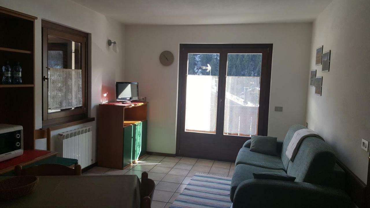 Ferienwohnung Casa Grazia Isolaccia Exterior foto