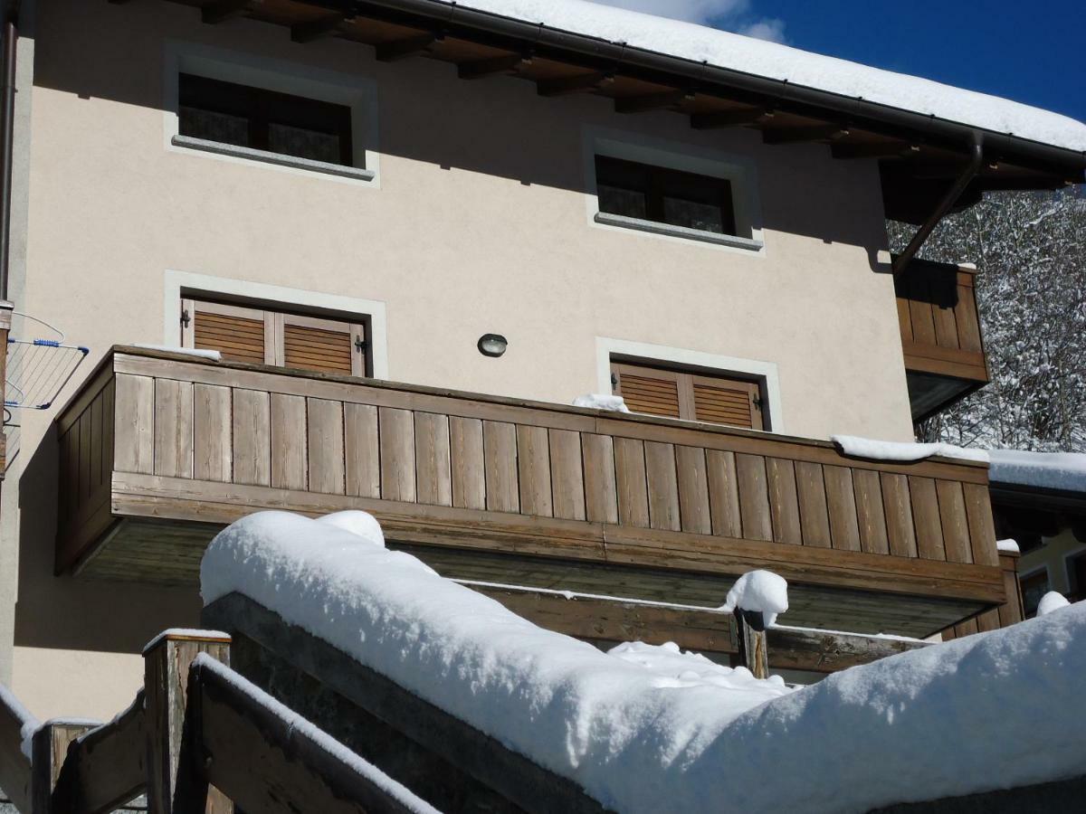 Ferienwohnung Casa Grazia Isolaccia Exterior foto